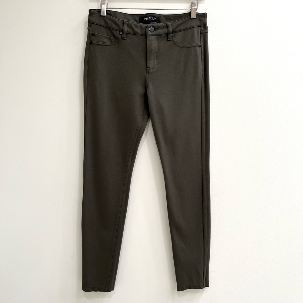 Stitchfix Liverpool olive green button front ponte knit skinny pants size 6